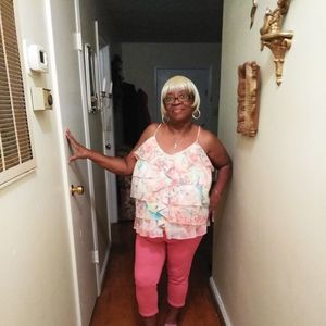 Meet your Posher, Melonia